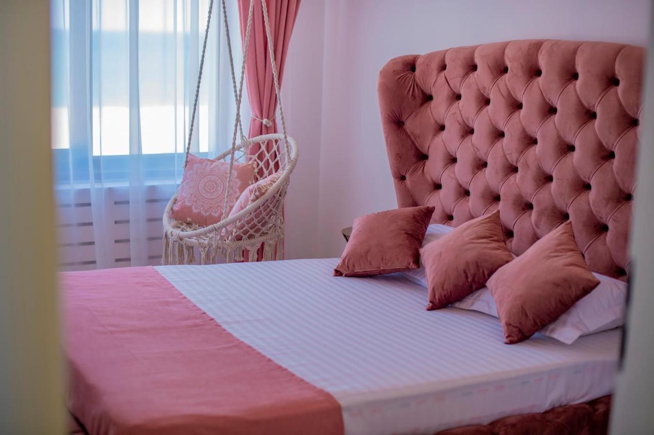 Summerland Luxury Velvet Front Sea View Apartment Mamaia Exterior photo